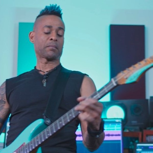 画像6: Blessing Blue B25 ブレッシングブルー カラーワックス ターコイズ 36g 【日本製】【無香料】【シャンプーでサッと洗い流せる１日派手髪】 (6)