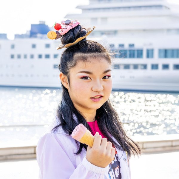 画像2: 甘くて美味しいドーナッツをモチーフのアクセサリー＋ヘアカラーワックス1個無料 カラーワックス 36g 【日本製】【無香料】【シャンプーでサッと洗い流せる1日派手髪】 (2)