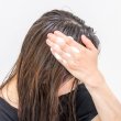 画像7: HONUA surfrider 頭皮ケア プレシャンプー オイルの泡がはじけながら汚れや皮脂を浮き上がらせて洗浄し、頭皮の健全化を助けます。 週に一度の頭皮ケア スカルププレシャンプー by EMAJINY (7)