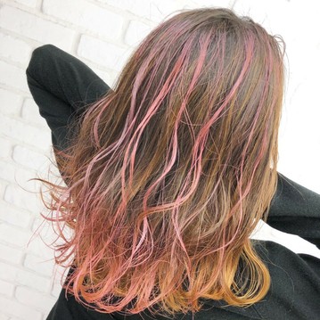 エマジニー Shiny Pink S74 シャイニーピンクヘアカラーワックス 桃 36g 日本製 無香料 シャンプーでサッと洗い流せる1日派手髪 エマジニー Shiny Pink S74 シャイニーピンクヘアカラーワックス 桃 36g 日本製 無香料 シャンプーでサッと洗い流せる1日派手髪